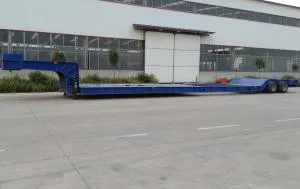 유럽 ​​트랙터와 함께 작동하는 낮은 침대 트레일러